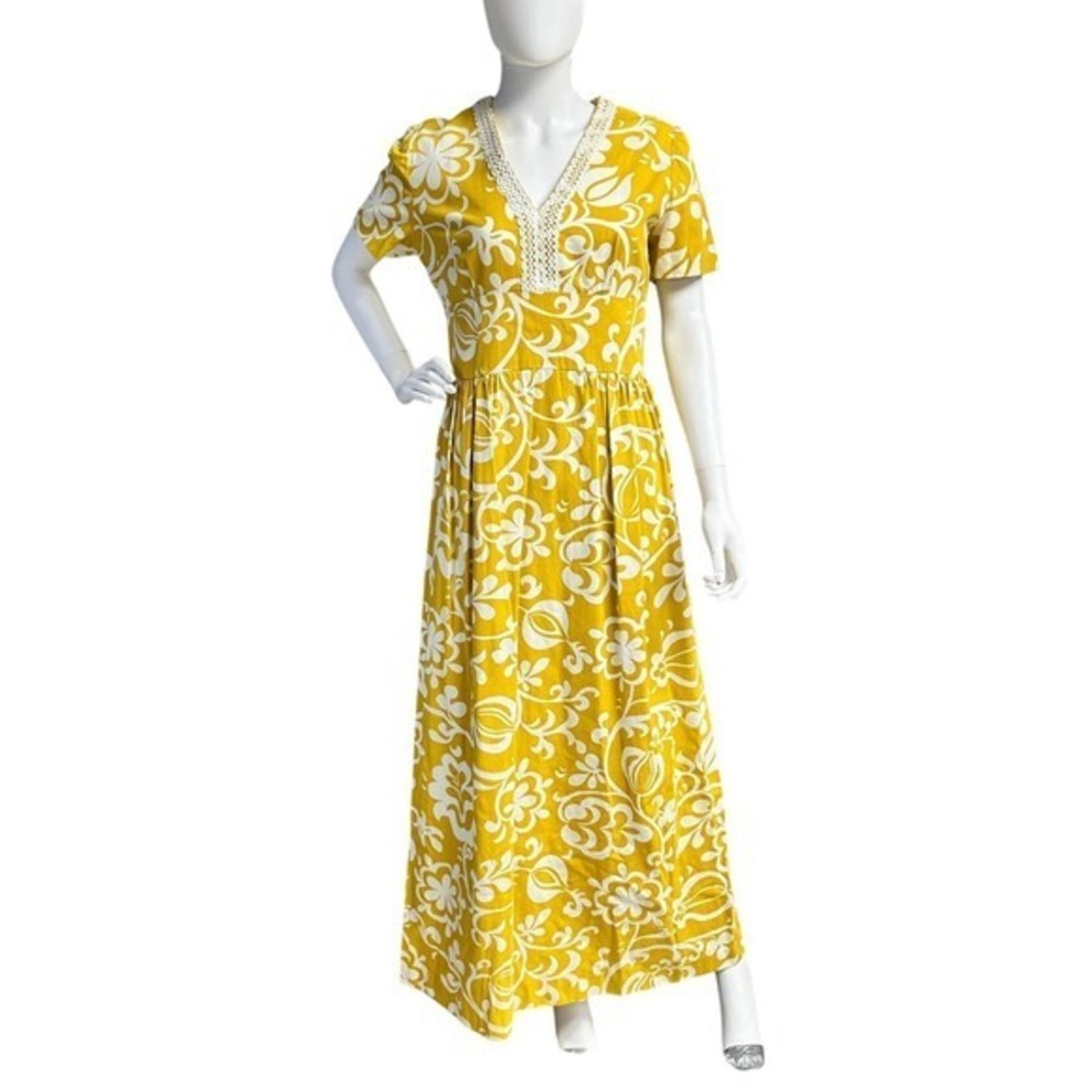 Vintage 60s 70s Yellow Floral Maxi Dress V-Neck Short Sleeve Resort Boho